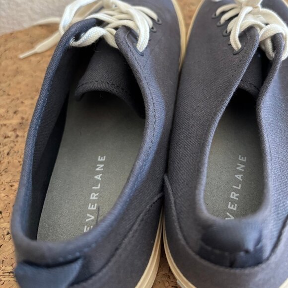 Blue canvas Everlane sneakers, size 8.5 - Picture 3 of 3